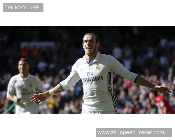 C罗打破历史记录助力拜仁3比0大胜对手再创辉煌